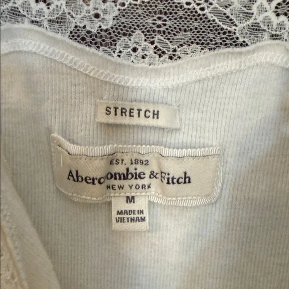 Abercrombie & Fitch White Lace Detail Top - Picture 2 of 5